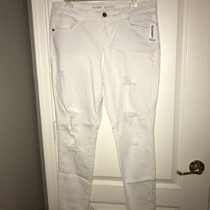 Old Navy NWT distressed White jeans